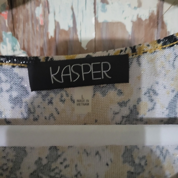 Sleeveless shell - Picture 2 of 2